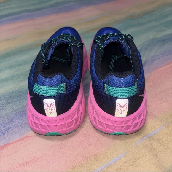 Hoka One Womens Speedgoat 4 Trail Running Shoes Size 10.5 Blue Pink 1106527 - Picture 8 of 11